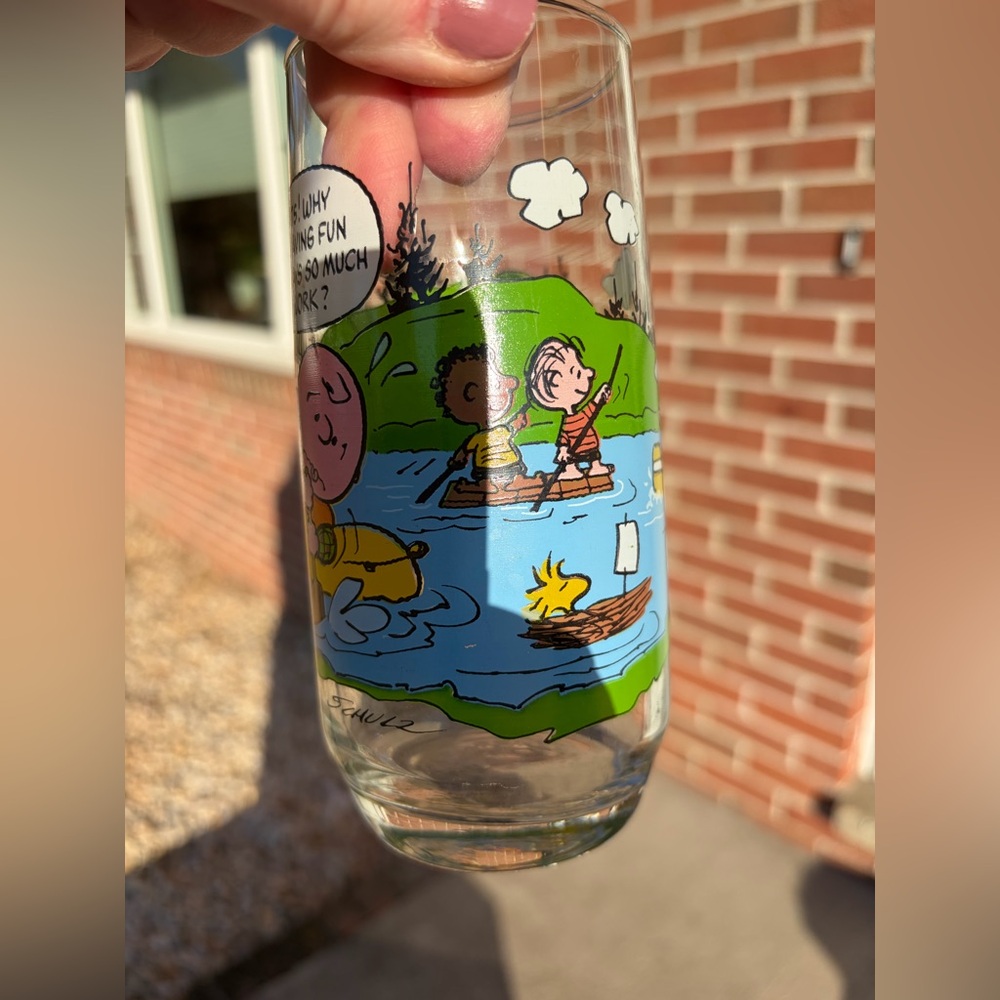 Vintage McDonald’s Camp Snoopy Peanuts /Charlie Brown 12 Oz Drinking Glass - Picture 2 of 4